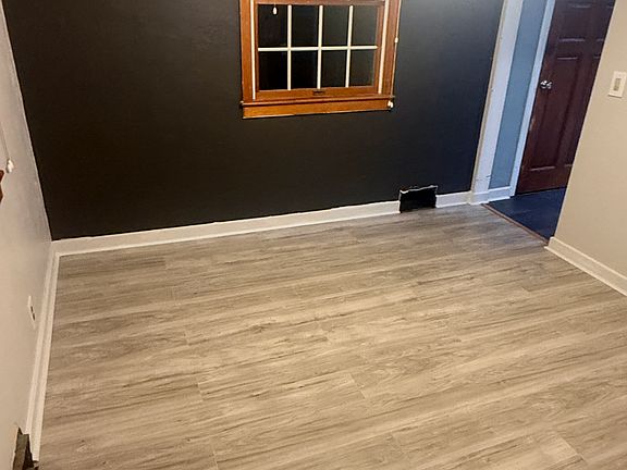4th image of 6625 Library Rd