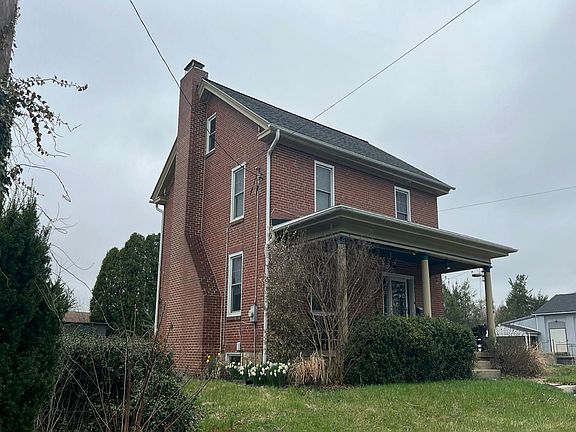 3rd image of 104 Furnace Rd