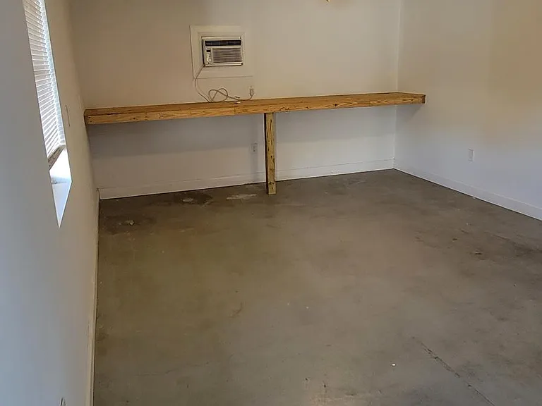 1308 Green Ave — Photo 21