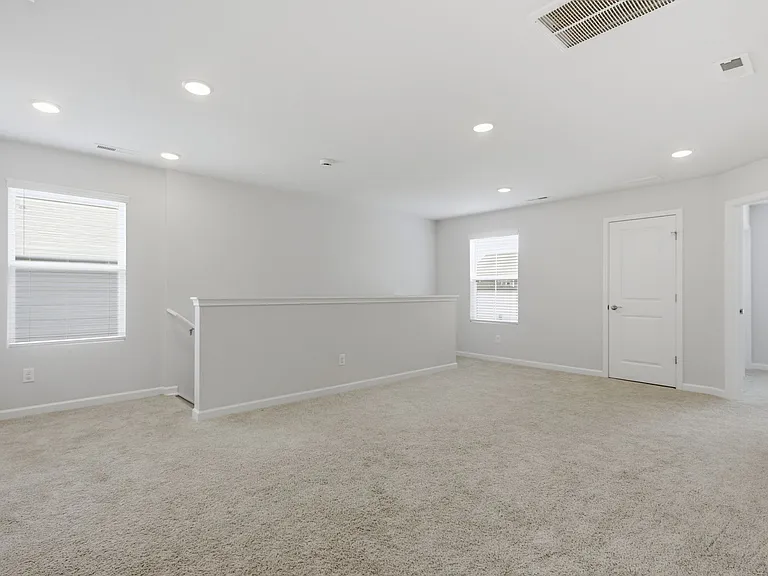 3901 Sadie St — Photo 23