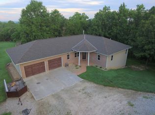 1414 Ehrhardt Rd, Quincy, IL 62305