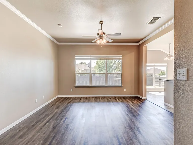 7431 Amber Meadow Loop — Photo 6