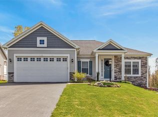 11 Axel Rim Trl, Fairport, NY 14450
