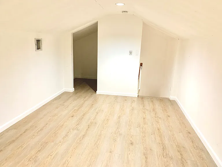 30725 Mainmast Dr — Photo 15