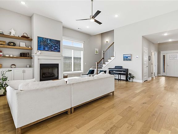 2nd image of 2823 S Angels Rd
