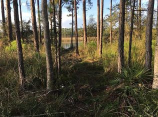 183 Kal Ln, Carrabelle, FL 32322