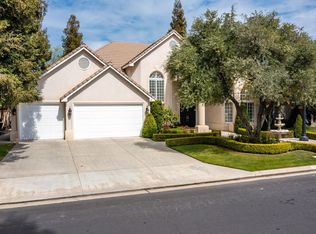 1564 E Forest Oaks Dr, Fresno, CA