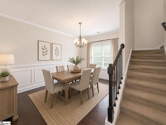 4th image of 210 Addlestone Cir