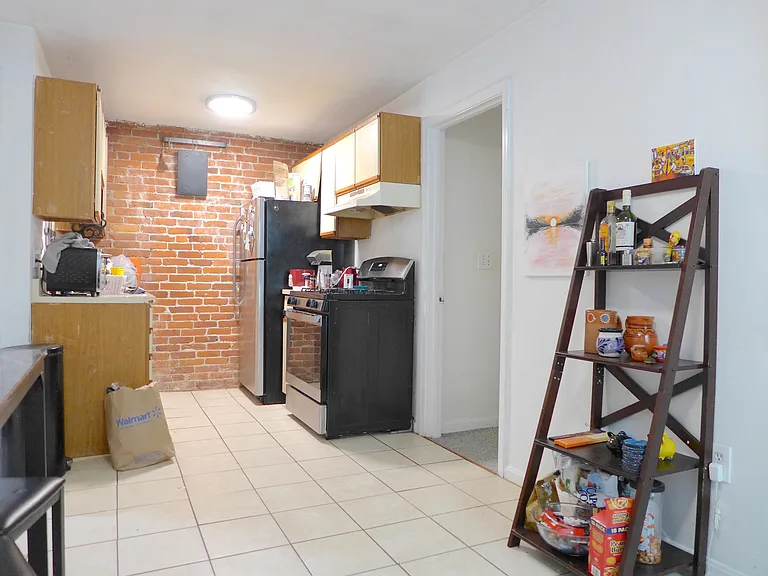 24 Murdock St #1 — Photo 3