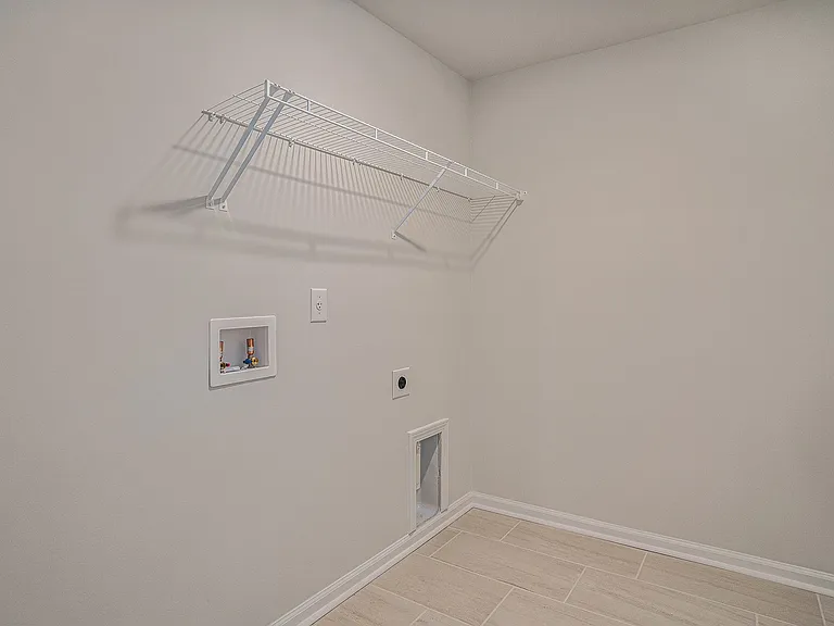 201 Cherry Grove Dr — Photo 21