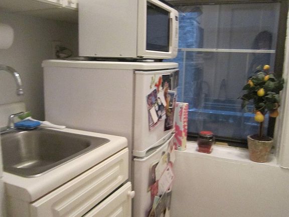 4th image of 51 7th Ave S APT 3D
