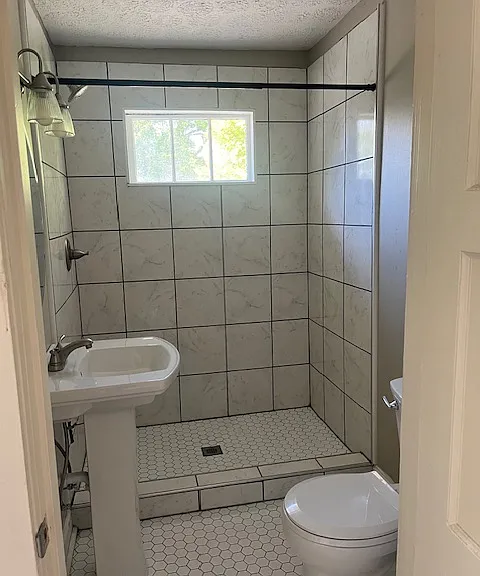 416 W 6th St #8 — Photo 7