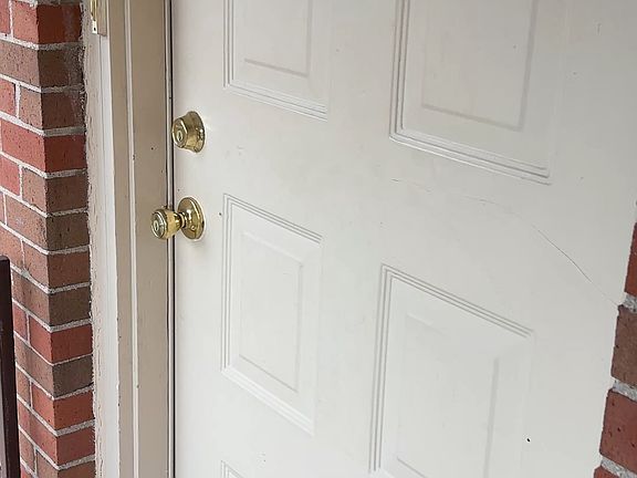 5th image of 4012 Expo Ct APT C