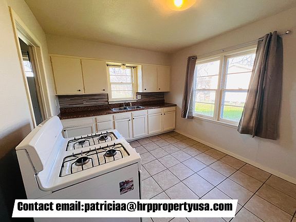 3rd image of 204 Ada Ave #204