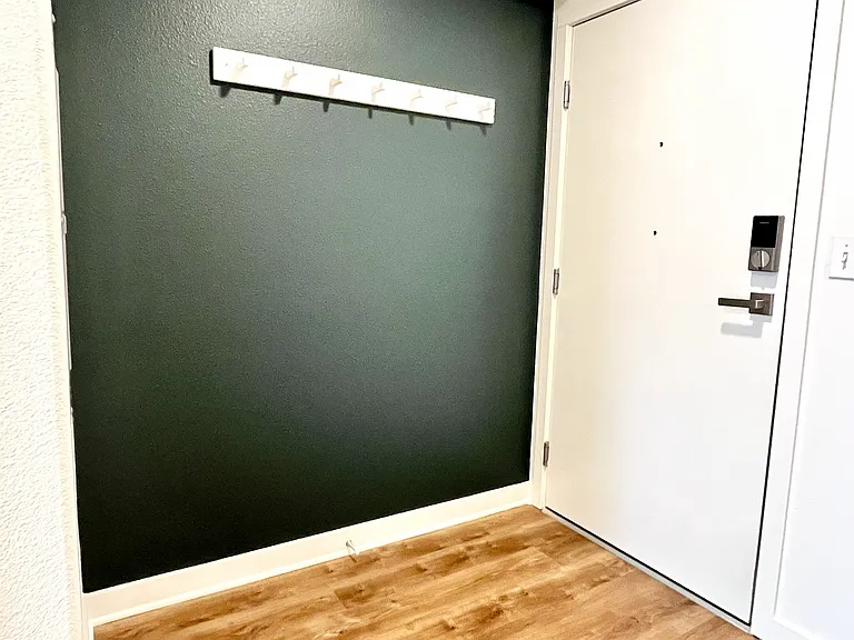 1601 N 45th St #205 — Photo 14