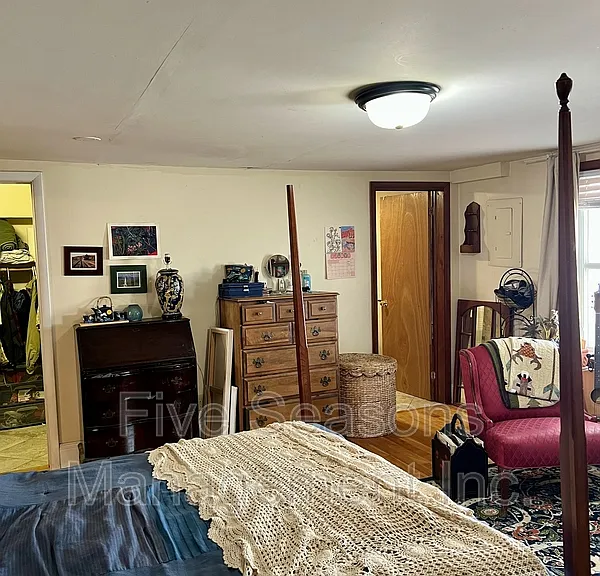 40 Intervale Ave #6 — Photo 13