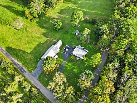 3rd image of 106 Pollard Rd