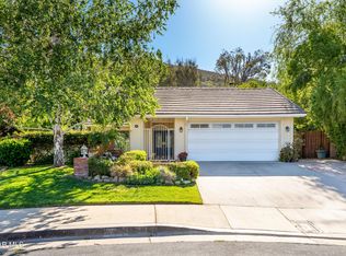 39 Los Vientos Dr, Thousand Oaks, CA 91320
