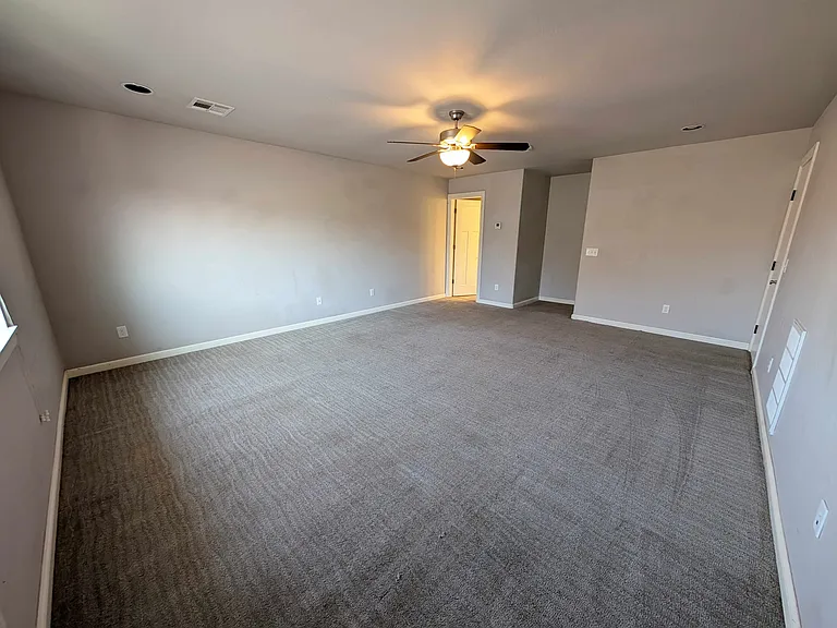 2349 Santa Monica St — Photo 18