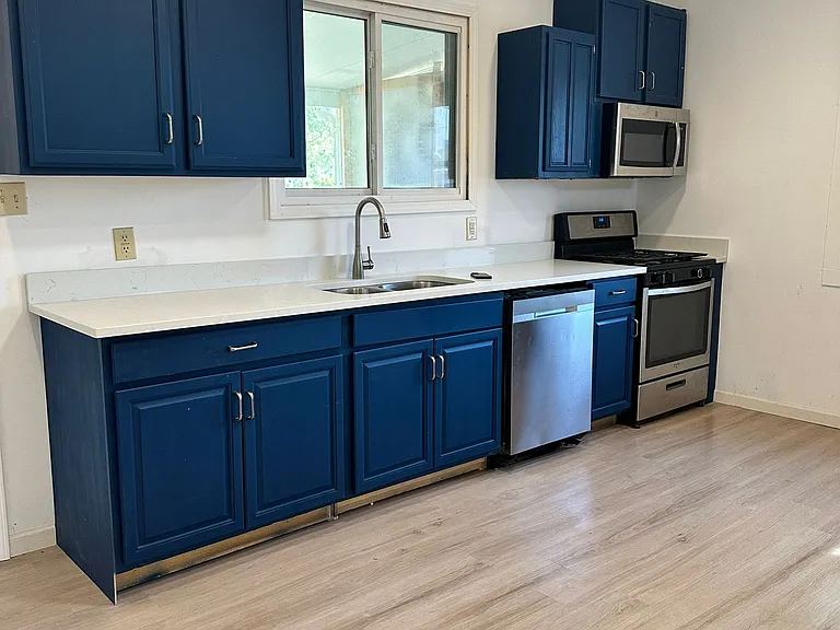 504 W Memorial Dr — Photo 5