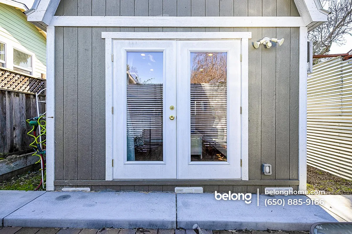 Building Photo - 515 Mountain View Ave #D