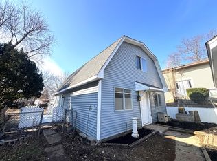 209 Bunker Hill Dr, Bolingbrook, IL 60440