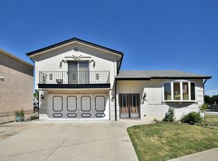 2401 Thatcher Ave, River Grove, IL 60171