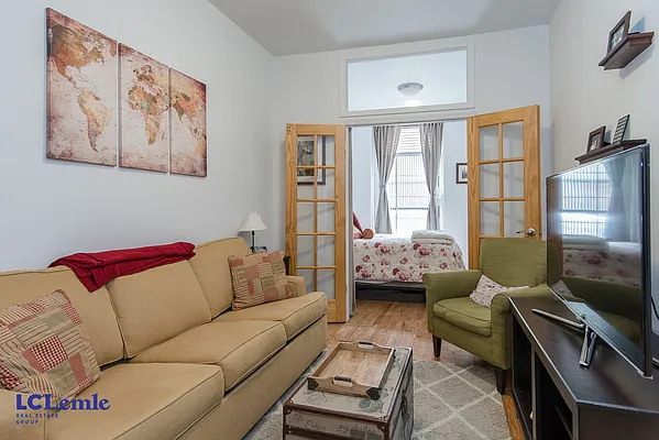 Rented by LC Lemle Real Estate Group | media 4