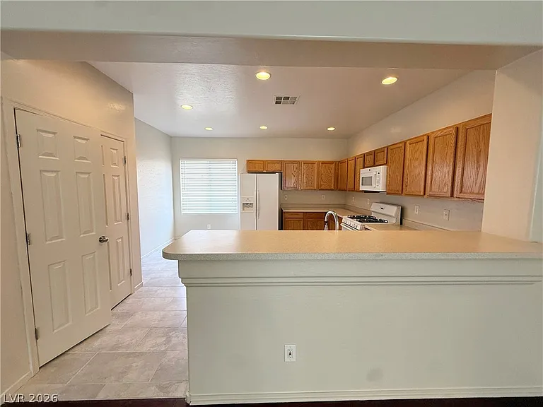 2660 Dirleton Pl — Photo 12