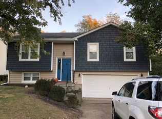 2068 Knightsbridge Dr, Cincinnati, OH 45244