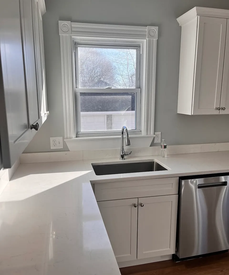 3 bed, 1.5 bath, 2177 sqft, $3,300 — Photo 1