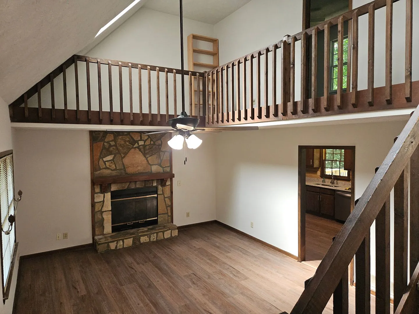 Renovated Home in Dallas - One Acre Privacy — Photo 4