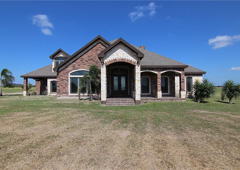 1st image of 23617 Oak Hill Dr