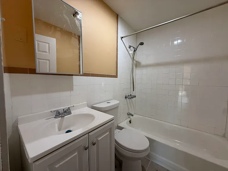 1810 Kennedy Blvd #2 — Photo 10