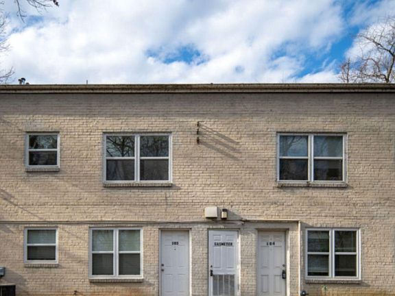 3rd image of 313-319 2nd Ave