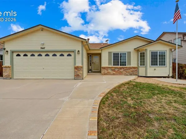 7447 Sun Prairie Dr, Colorado Springs, CO 80925