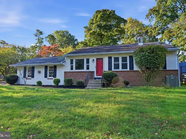 233 Dora Ave, Horsham, PA 19044