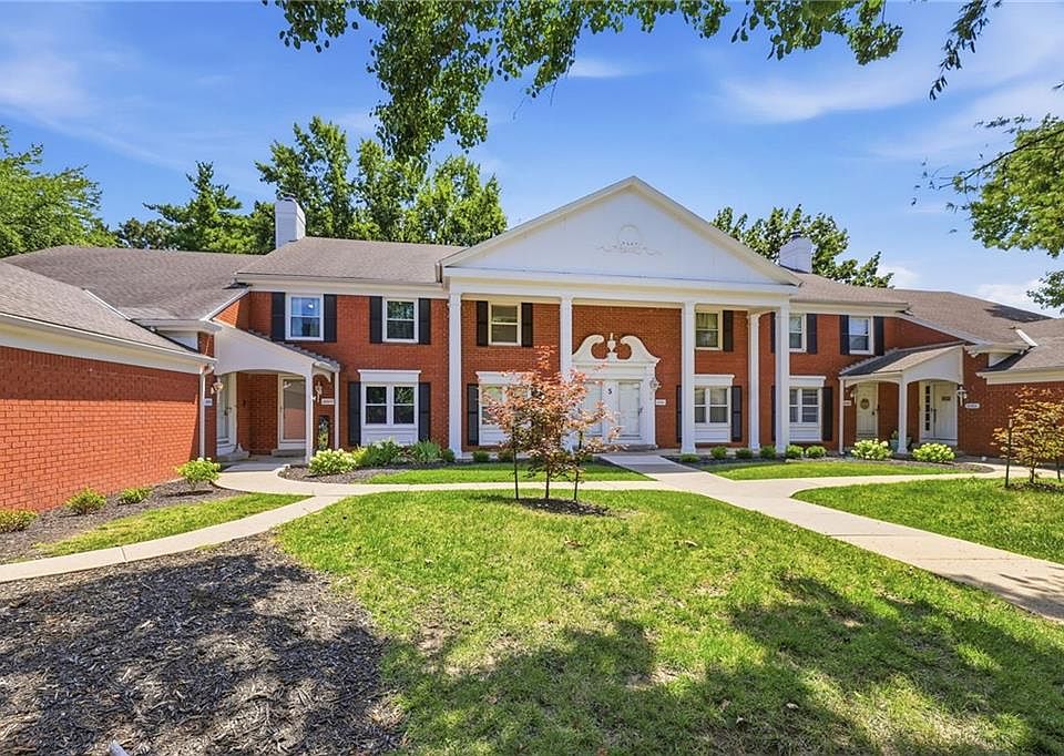 1st image of 10577 Riley St