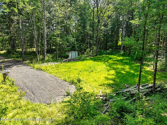 3rd image of 0 Maple Ave Extension