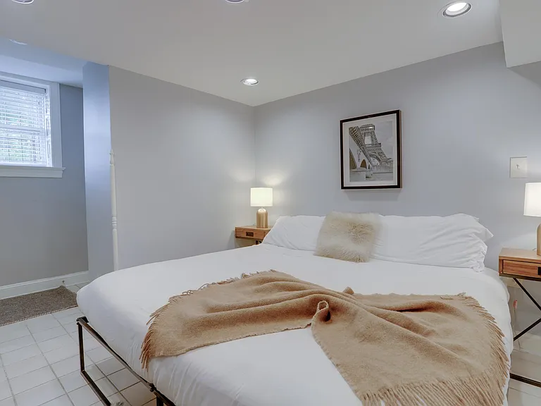 400 Seward Sq SE #B2 — Photo 15