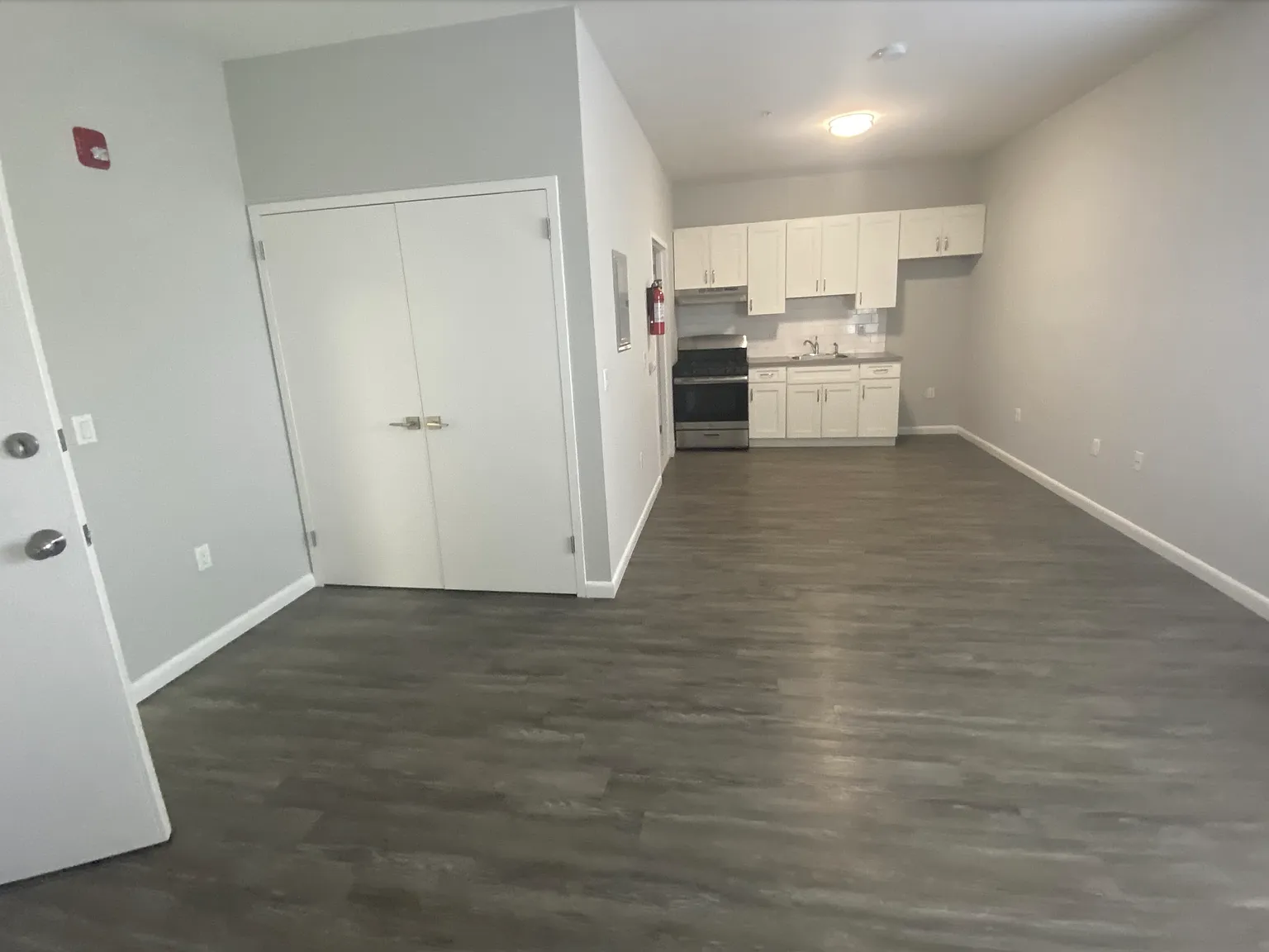 146 Hamilton Ave — Photo 4