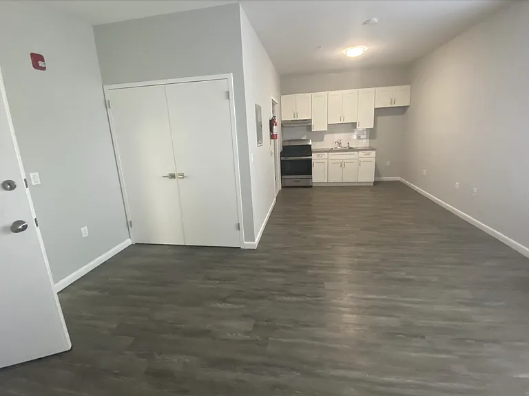 146 Hamilton Ave #205 — Photo 4