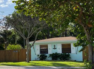 39 NE 3rd St #1, Dania, FL 33004