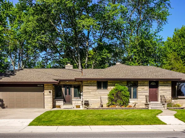 9330 Keilman St, Saint John, IN 46373