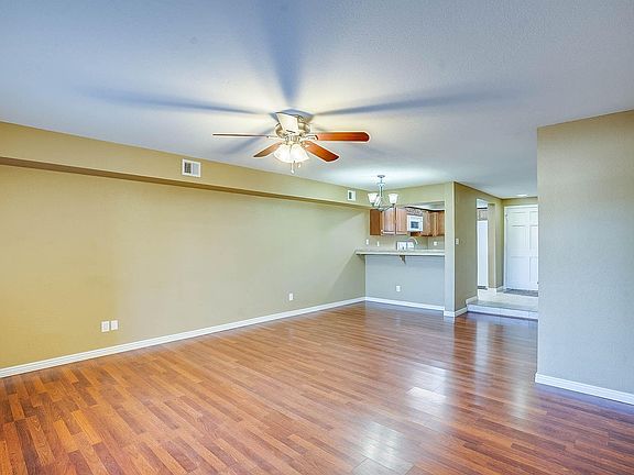 2nd image of 2121 W Union Hills Dr Unit 115