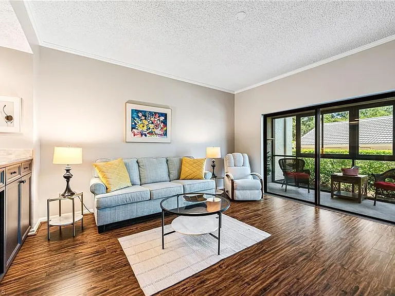 900 Arbor Lake Dr #9-101 — Photo 1