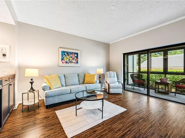 900 Arbor Lake DR #9-101, NAPLES, FL 34110