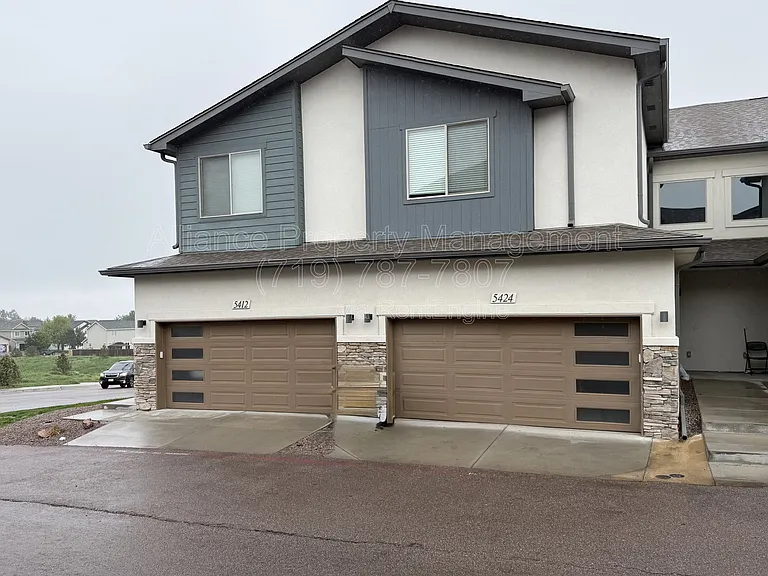 5424 Carvel Grv — Photo 1