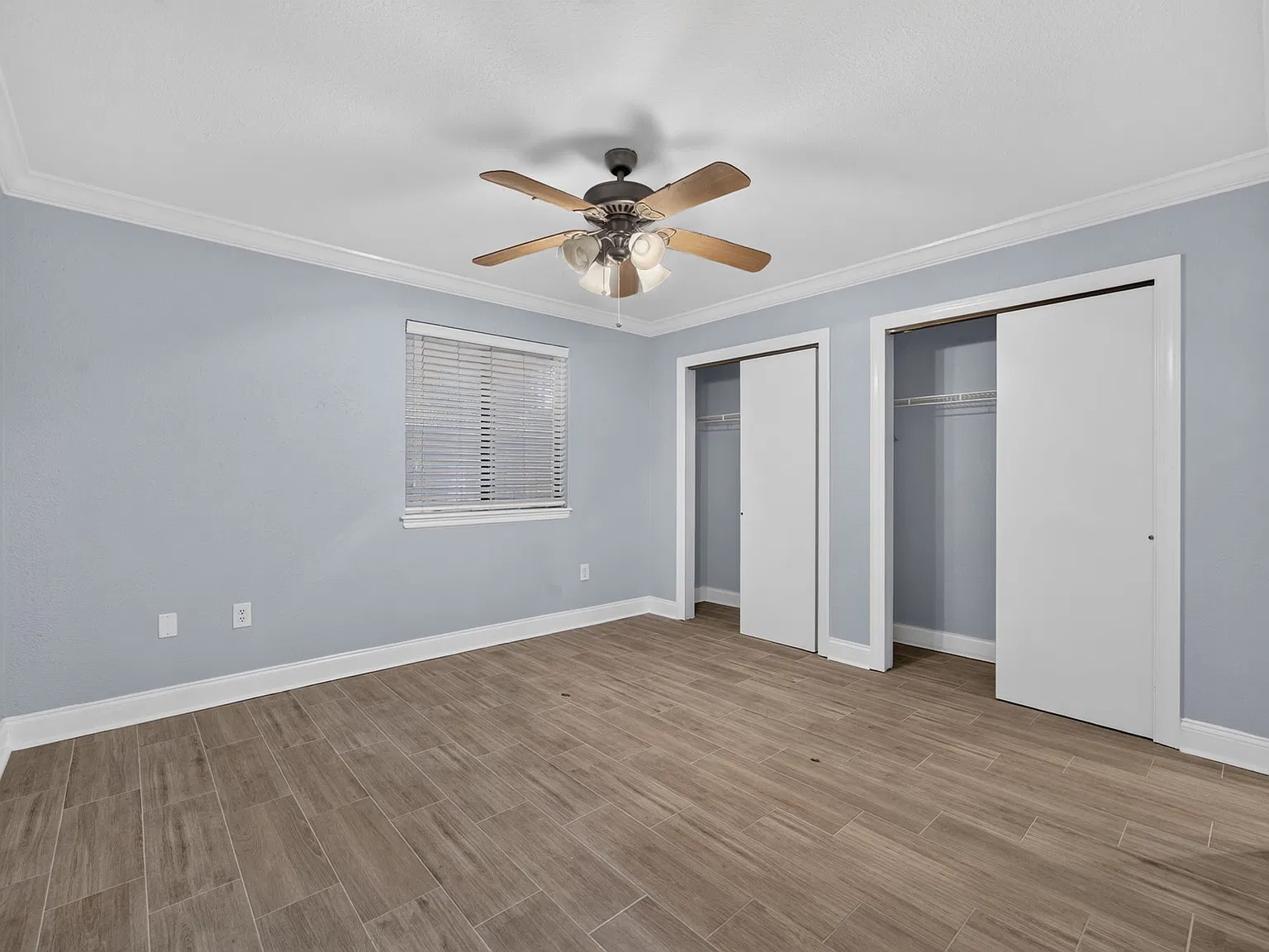 3 bed, 1232 sqft, $3,100 — Photo 3