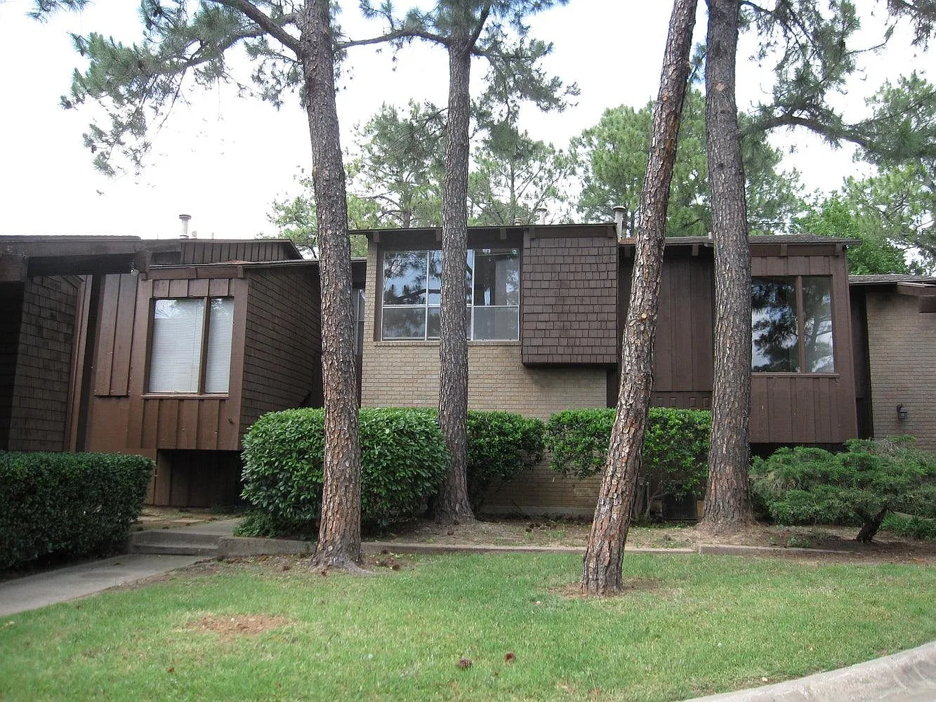 3 bed, 1850 sqft, $2,250 — Photo 4
